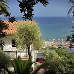 Ξενοδοχείο με διαμερίσματα Blue Beach Bussana Nuova