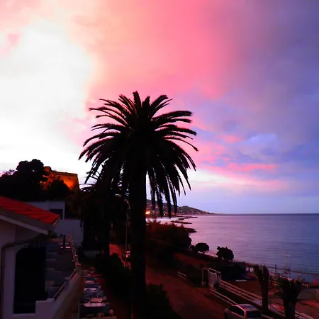 Lejlighedshotel Blue Bussana Nuova