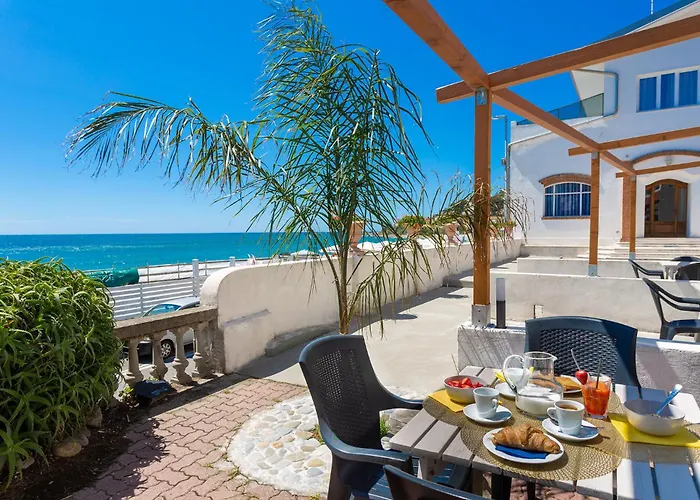 Apartahotel Blue Bussana Nuova