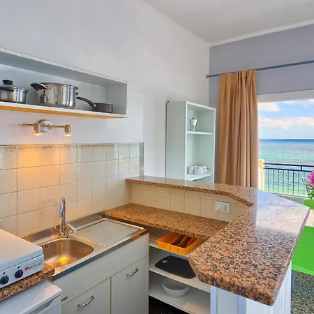 Blue Beach Aparthotel 2*